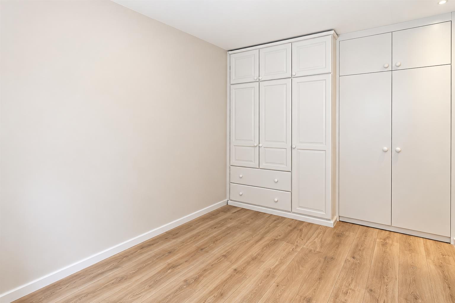 Springclose Lane, Cheam, Sutton